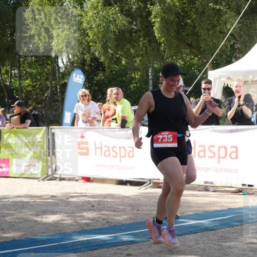 07.09.2025 - 19. Norderstedt Triathlon Zöllner http://msf.ph/oto/8787864 07.09.2025 13:33:23 Ziel 735 meine-sportfotos.de
