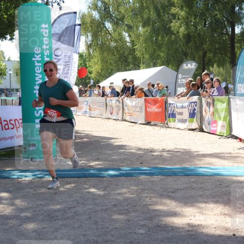 07.09.2025 - 19. Norderstedt Triathlon Zöllner http://msf.ph/oto/8787890 07.09.2025 13:37:55 Ziel 305 meine-sportfotos.de