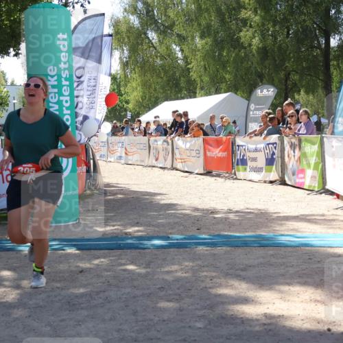 07.09.2025 - 19. Norderstedt Triathlon Zöllner http://msf.ph/oto/8787895 07.09.2025 13:37:55 Ziel 305 meine-sportfotos.de