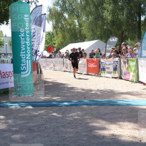 07.09.2025 - 19. Norderstedt Triathlon Zöllner http://msf.ph/oto/8787909 07.09.2025 13:38:44 Ziel 141 meine-sportfotos.de