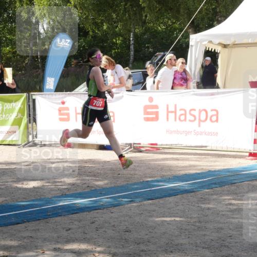 07.09.2025 - 19. Norderstedt Triathlon Zöllner http://msf.ph/oto/8787918 07.09.2025 13:34:12 Ziel 275, 707, 1214 meine-sportfotos.de