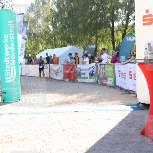 07.09.2025 - 19. Norderstedt Triathlon Zöllner http://msf.ph/oto/8787921 07.09.2025 16:02:08 Ziel 896 meine-sportfotos.de