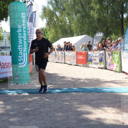07.09.2025 - 19. Norderstedt Triathlon Zöllner http://msf.ph/oto/8787953 07.09.2025 13:38:49 Ziel 141 meine-sportfotos.de