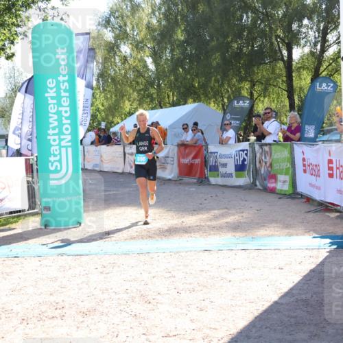 07.09.2025 - 19. Norderstedt Triathlon Zöllner http://msf.ph/oto/8787961 07.09.2025 16:02:11 Ziel 896 meine-sportfotos.de