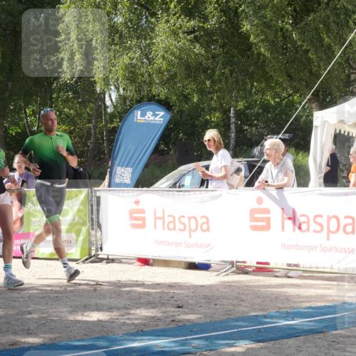 07.09.2025 - 19. Norderstedt Triathlon Zöllner http://msf.ph/oto/8787968 07.09.2025 13:35:40 Ziel 327 meine-sportfotos.de