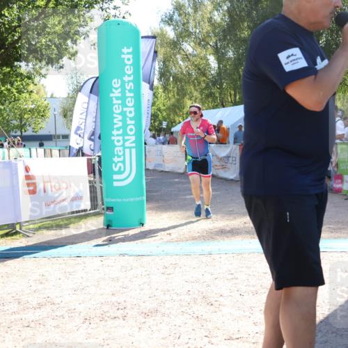 07.09.2025 - 19. Norderstedt Triathlon Zöllner http://msf.ph/oto/8787976 07.09.2025 16:02:52 Ziel 1019 meine-sportfotos.de