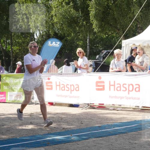 07.09.2025 - 19. Norderstedt Triathlon Zöllner http://msf.ph/oto/8788002 07.09.2025 13:35:52 Ziel 331 meine-sportfotos.de