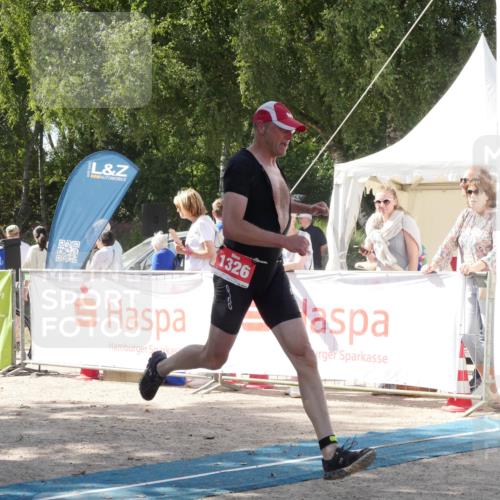 07.09.2025 - 19. Norderstedt Triathlon Zöllner http://msf.ph/oto/8788019 07.09.2025 13:36:35 Ziel 1326 meine-sportfotos.de