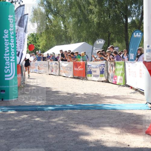 07.09.2025 - 19. Norderstedt Triathlon Zöllner http://msf.ph/oto/8788024 07.09.2025 13:39:42 Ziel 346 meine-sportfotos.de