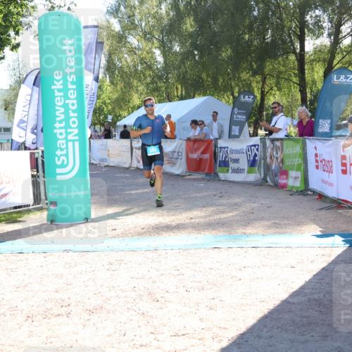 07.09.2025 - 19. Norderstedt Triathlon Zöllner http://msf.ph/oto/8788035 07.09.2025 16:03:24 Ziel 382 meine-sportfotos.de