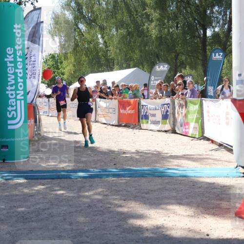 07.09.2025 - 19. Norderstedt Triathlon Zöllner http://msf.ph/oto/8788039 07.09.2025 13:39:45 Ziel 346, 1388 meine-sportfotos.de