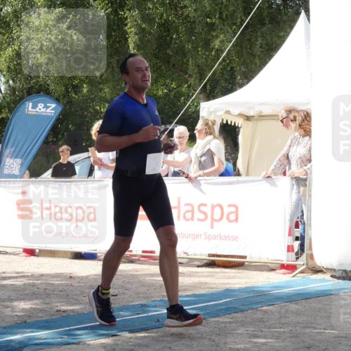 07.09.2025 - 19. Norderstedt Triathlon Zöllner http://msf.ph/oto/8788041 07.09.2025 13:36:47 Ziel 145, 222 meine-sportfotos.de