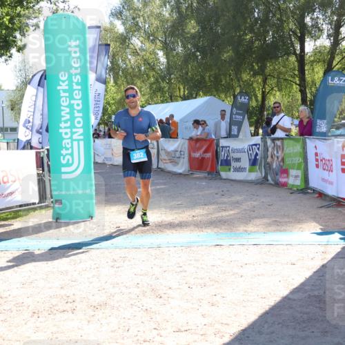 07.09.2025 - 19. Norderstedt Triathlon Zöllner http://msf.ph/oto/8788043 07.09.2025 16:03:25 Ziel 382 meine-sportfotos.de