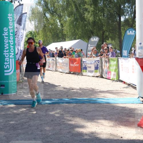 07.09.2025 - 19. Norderstedt Triathlon Zöllner http://msf.ph/oto/8788052 07.09.2025 13:39:46 Ziel 346, 1388 meine-sportfotos.de