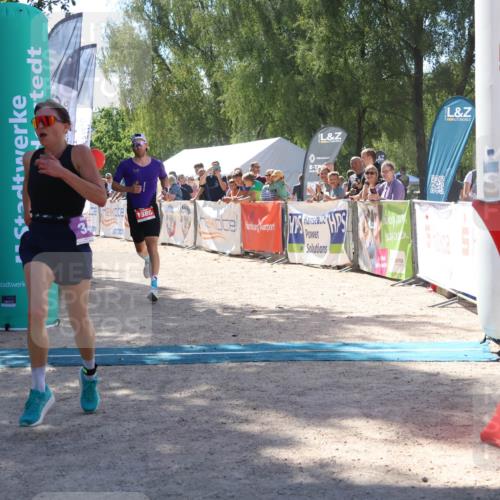 07.09.2025 - 19. Norderstedt Triathlon Zöllner http://msf.ph/oto/8788056 07.09.2025 13:39:46 Ziel 346, 1388 meine-sportfotos.de