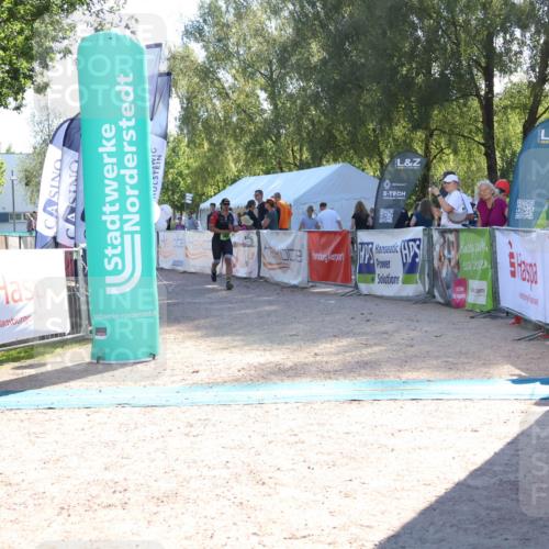 07.09.2025 - 19. Norderstedt Triathlon Zöllner http://msf.ph/oto/8788064 07.09.2025 16:03:58 Ziel 968 meine-sportfotos.de