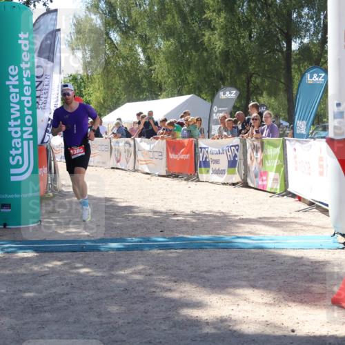 07.09.2025 - 19. Norderstedt Triathlon Zöllner http://msf.ph/oto/8788066 07.09.2025 13:39:47 Ziel 346, 1388 meine-sportfotos.de