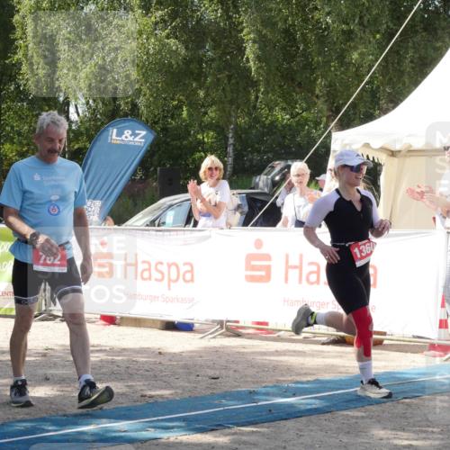 07.09.2025 - 19. Norderstedt Triathlon Zöllner http://msf.ph/oto/8788068 07.09.2025 13:37:23 Ziel 762, 1360 meine-sportfotos.de