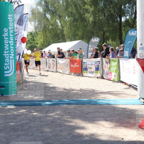 07.09.2025 - 19. Norderstedt Triathlon Zöllner http://msf.ph/oto/8788072 07.09.2025 13:39:58 Ziel 330 meine-sportfotos.de