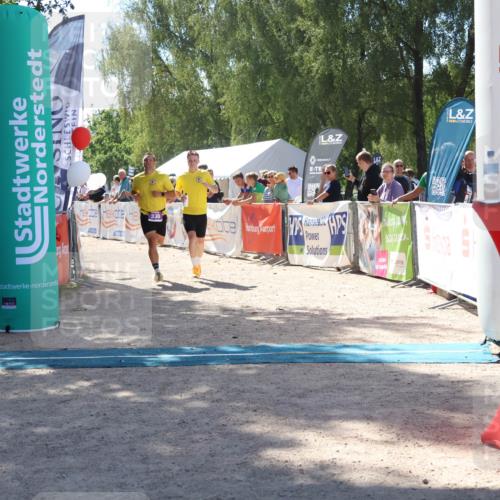 07.09.2025 - 19. Norderstedt Triathlon Zöllner http://msf.ph/oto/8788077 07.09.2025 13:39:59 Ziel 330 meine-sportfotos.de
