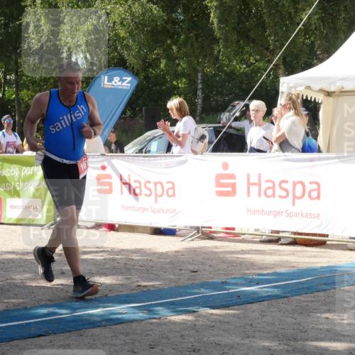 07.09.2025 - 19. Norderstedt Triathlon Zöllner http://msf.ph/oto/8788085 07.09.2025 13:37:47 Ziel 161 meine-sportfotos.de