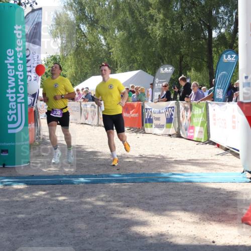 07.09.2025 - 19. Norderstedt Triathlon Zöllner http://msf.ph/oto/8788091 07.09.2025 13:40:01 Ziel 330 meine-sportfotos.de