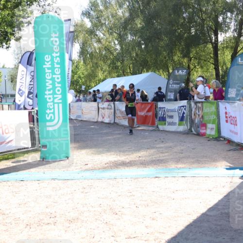 07.09.2025 - 19. Norderstedt Triathlon Zöllner http://msf.ph/oto/8788092 07.09.2025 16:03:59 Ziel 968 meine-sportfotos.de