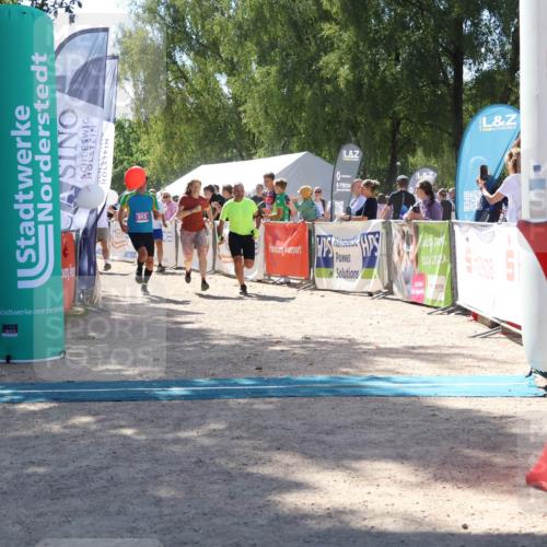 07.09.2025 - 19. Norderstedt Triathlon Zöllner http://msf.ph/oto/8788135 07.09.2025 13:41:04 Ziel 313, 347 meine-sportfotos.de