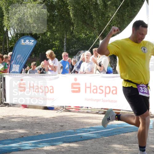 07.09.2025 - 19. Norderstedt Triathlon Zöllner http://msf.ph/oto/8788173 07.09.2025 13:40:04 Ziel 330 meine-sportfotos.de