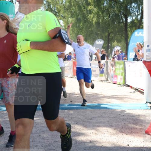 07.09.2025 - 19. Norderstedt Triathlon Zöllner http://msf.ph/oto/8788174 07.09.2025 13:41:07 Ziel 313, 347, 755 meine-sportfotos.de