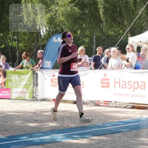 07.09.2025 - 19. Norderstedt Triathlon Zöllner http://msf.ph/oto/8788180 07.09.2025 13:40:11 Ziel 809 meine-sportfotos.de