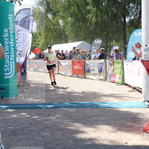 07.09.2025 - 19. Norderstedt Triathlon Zöllner http://msf.ph/oto/8788190 07.09.2025 13:41:09 Ziel 313, 347, 755 meine-sportfotos.de
