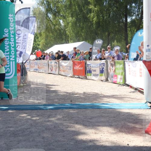 07.09.2025 - 19. Norderstedt Triathlon Zöllner http://msf.ph/oto/8788203 07.09.2025 13:41:11 Ziel 313, 347, 755 meine-sportfotos.de