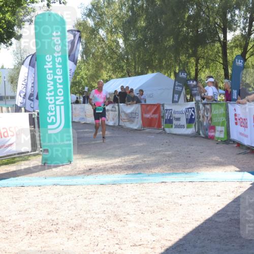 07.09.2025 - 19. Norderstedt Triathlon Zöllner http://msf.ph/oto/8788205 07.09.2025 16:07:06 Ziel 1530 meine-sportfotos.de