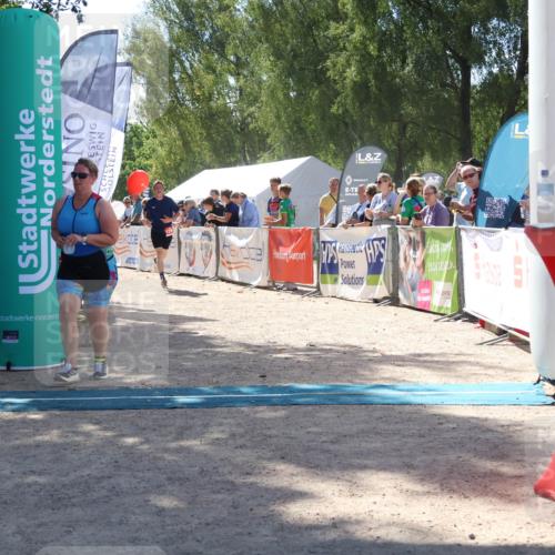 07.09.2025 - 19. Norderstedt Triathlon Zöllner http://msf.ph/oto/8788217 07.09.2025 13:41:22 Ziel 742, 1299 meine-sportfotos.de
