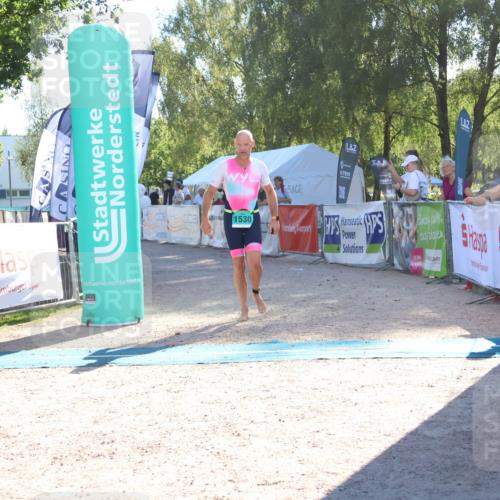 07.09.2025 - 19. Norderstedt Triathlon Zöllner http://msf.ph/oto/8788243 07.09.2025 16:07:10 Ziel 1530 meine-sportfotos.de