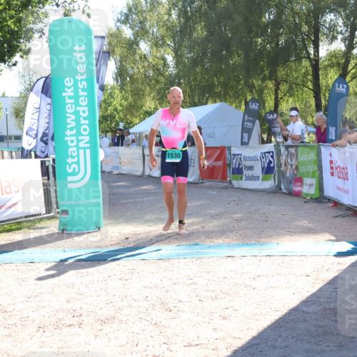 07.09.2025 - 19. Norderstedt Triathlon Zöllner http://msf.ph/oto/8788251 07.09.2025 16:07:10 Ziel 1530 meine-sportfotos.de