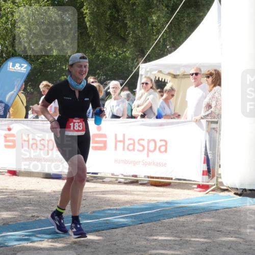07.09.2025 - 19. Norderstedt Triathlon Zöllner http://msf.ph/oto/8788257 07.09.2025 13:41:37 Ziel 183 meine-sportfotos.de