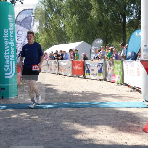 07.09.2025 - 19. Norderstedt Triathlon Zöllner http://msf.ph/oto/8788262 07.09.2025 13:41:26 Ziel 742, 1299 meine-sportfotos.de