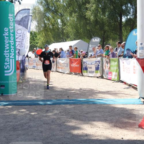 07.09.2025 - 19. Norderstedt Triathlon Zöllner http://msf.ph/oto/8788283 07.09.2025 13:41:33 Ziel 183 meine-sportfotos.de