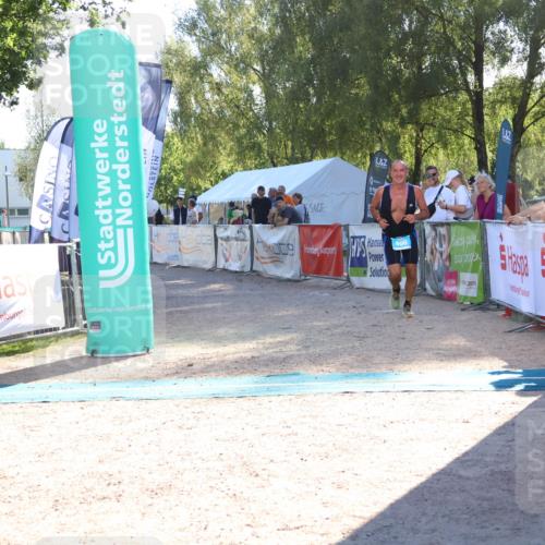 07.09.2025 - 19. Norderstedt Triathlon Zöllner http://msf.ph/oto/8788289 07.09.2025 16:07:42 Ziel 400 meine-sportfotos.de