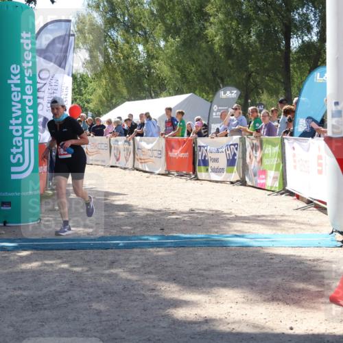 07.09.2025 - 19. Norderstedt Triathlon Zöllner http://msf.ph/oto/8788296 07.09.2025 13:41:34 Ziel 183 meine-sportfotos.de
