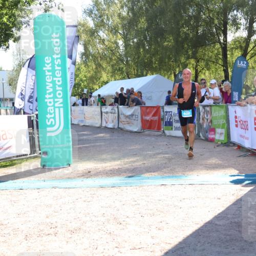 07.09.2025 - 19. Norderstedt Triathlon Zöllner http://msf.ph/oto/8788298 07.09.2025 16:07:42 Ziel 400 meine-sportfotos.de