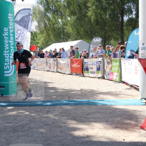 07.09.2025 - 19. Norderstedt Triathlon Zöllner http://msf.ph/oto/8788299 07.09.2025 13:41:34 Ziel 183 meine-sportfotos.de