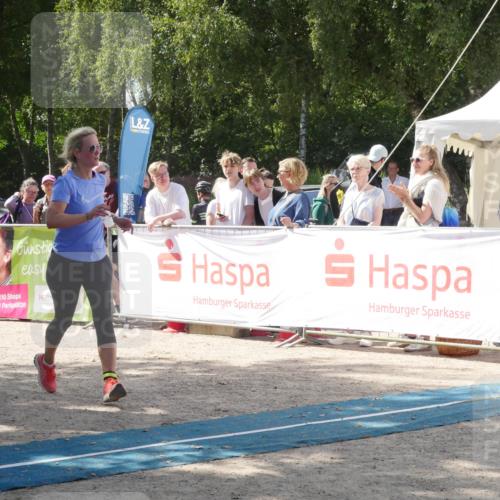 07.09.2025 - 19. Norderstedt Triathlon Zöllner http://msf.ph/oto/8788320 07.09.2025 13:44:12 Ziel 853, 1354 meine-sportfotos.de