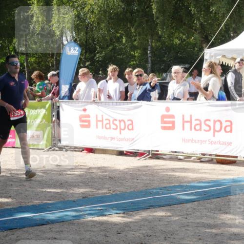 07.09.2025 - 19. Norderstedt Triathlon Zöllner http://msf.ph/oto/8788331 07.09.2025 13:44:15 Ziel 853, 1354 meine-sportfotos.de