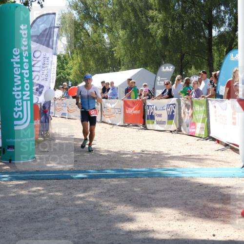 07.09.2025 - 19. Norderstedt Triathlon Zöllner http://msf.ph/oto/8788332 07.09.2025 13:43:01 Ziel 241 meine-sportfotos.de