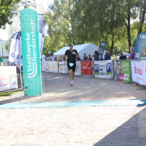 07.09.2025 - 19. Norderstedt Triathlon Zöllner http://msf.ph/oto/8788352 07.09.2025 16:08:33 Ziel 1459 meine-sportfotos.de