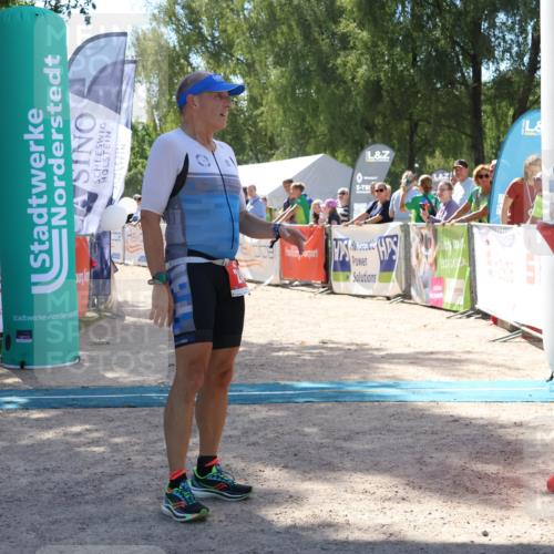 07.09.2025 - 19. Norderstedt Triathlon Zöllner http://msf.ph/oto/8788365 07.09.2025 13:43:04 Ziel 241 meine-sportfotos.de