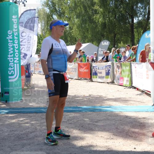 07.09.2025 - 19. Norderstedt Triathlon Zöllner http://msf.ph/oto/8788367 07.09.2025 13:43:04 Ziel 241 meine-sportfotos.de